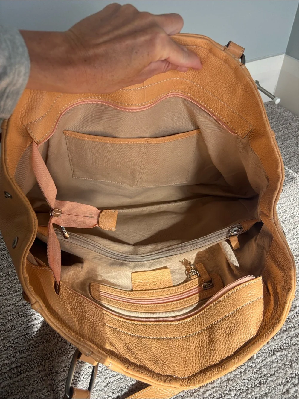 Nicoli 100% Genuine soft pebbled Leather bag Peach Slouchy Purse Made in Italy